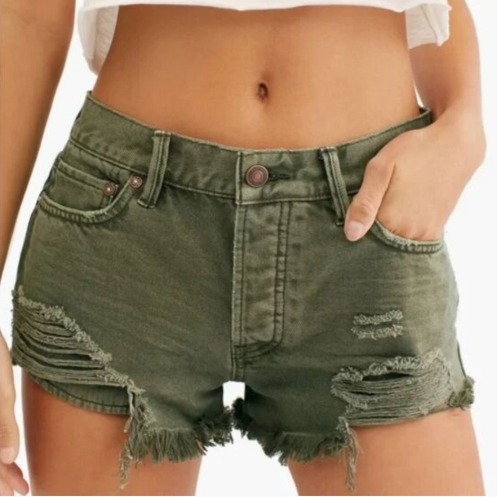 We The Free Free People Loving Good Vibrations High Rise Cutoff Shorts In Olive